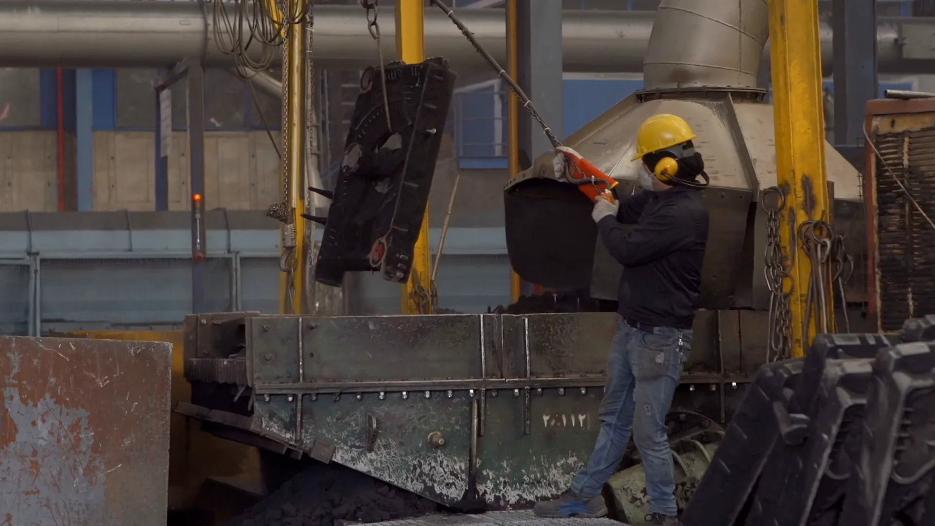 Charging the furnace with raw material under quality control