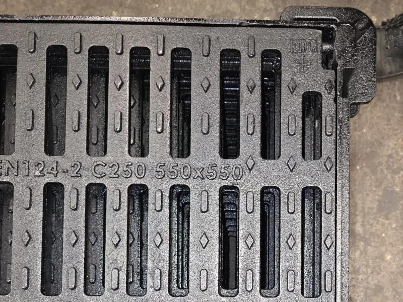 Ductile iron gully grating cast EN 124-2 C250 550 by 550 millimetres